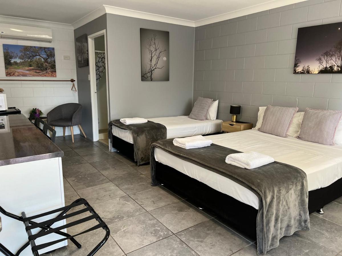 Spanish Lace Motor Inn Townsville Kültér fotó