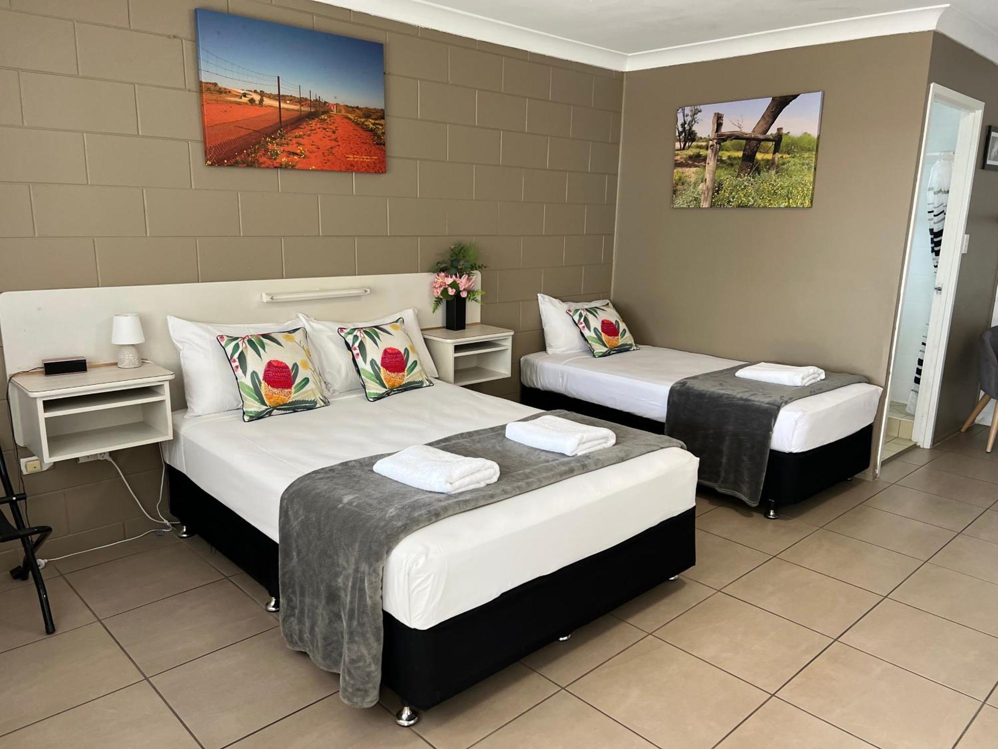 Spanish Lace Motor Inn Townsville Kültér fotó