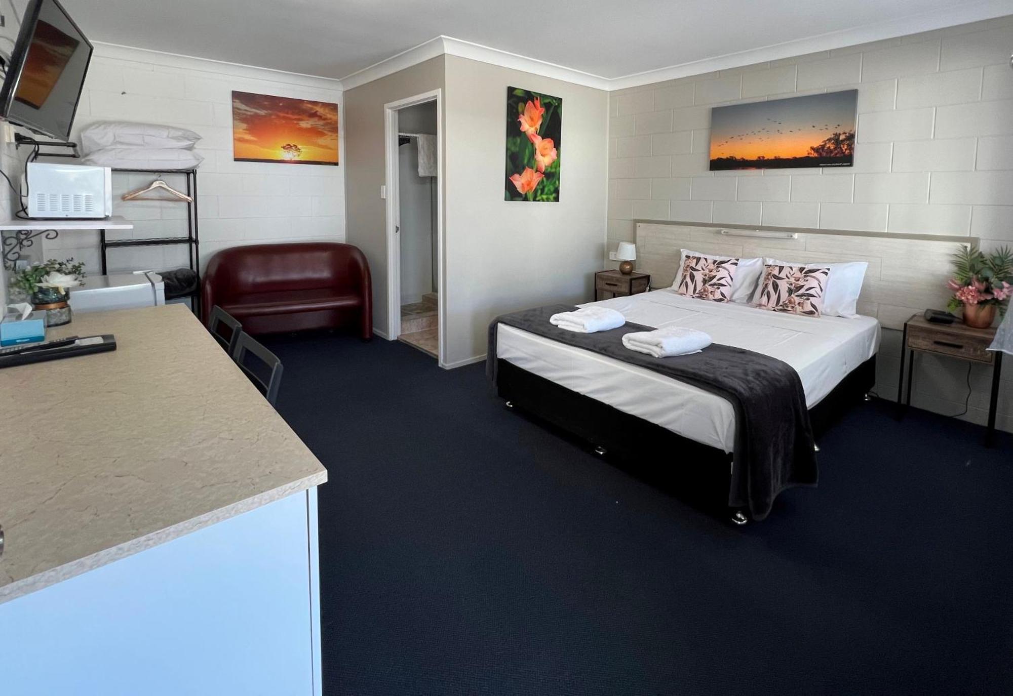 Spanish Lace Motor Inn Townsville Kültér fotó